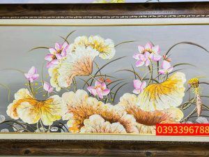 Tranh hoa sen treo tường đẹp sang trọng